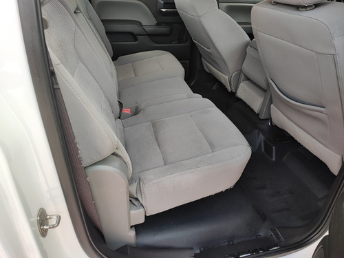 Chevrolet Silverado 5.4 2500 Doble Cabina Ls 4x2 At