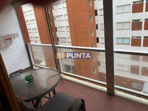 Imagen 5 de 18 de Punta Del Este Zona Brava