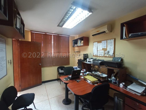 Jl/ ¡el Espacio Perfecto Para Tu Hogar! Casa En Venta Centro-este. Barquisimeto Lara, Venezuela/ José López/ # 23-16935