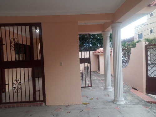 Vendo Casa Como Nueva En Vista Hermosa 4 Habitaciones
