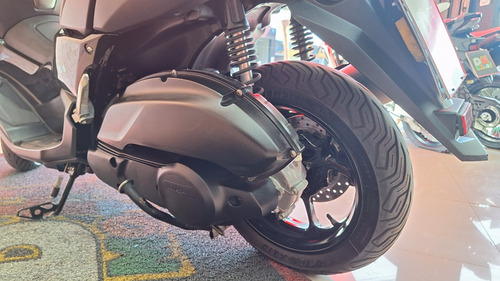Yamaha Nmax 160 2022 Preta