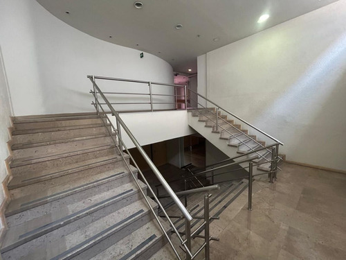 Edificio En Renta 1,778 M2. Parque Industrial Naucalpan.