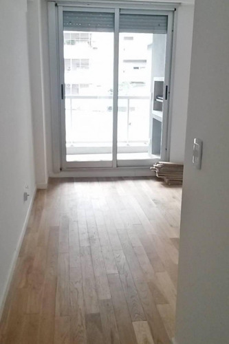 2 Ambientes Con Cochera, Balcon Con Parrilla. Full Amenities, Seguridad 24 Hs