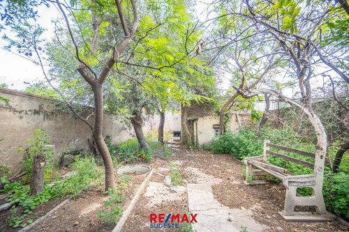Imagen 11 de 20 de Venta Casa + Departamento A Reciclar Castelli 200