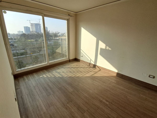 Departamento En Venta De 1 Dorm. En La Florida