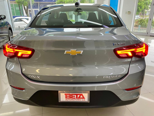 Chevrolet Onix plus 1.0 Turbo Premier At