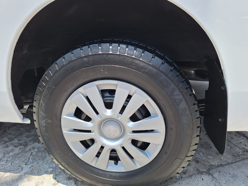 Nissan Urvan 2.5 15 Pas Amplia Aa Mt