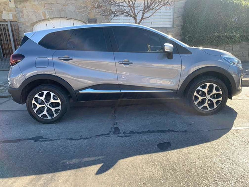 Imagen 4 de 8 de Renault Captur 1.6 Bosse