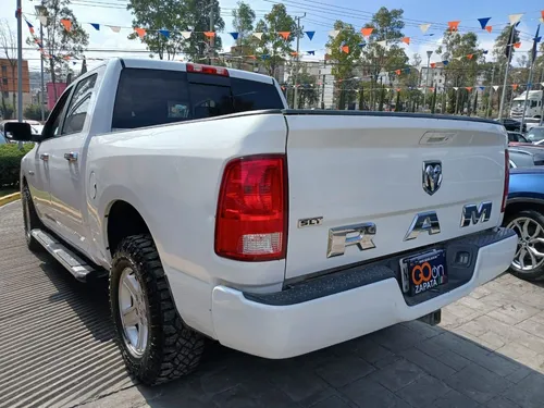 RAM Ram 1500 SLT 1500 Trabajo 3.6 V6 AT 4x2