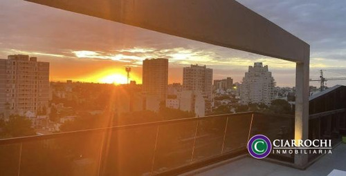 Excelente Dúplex Con Terraza, Vista Abierta, Amenities Y 2 Cocheras