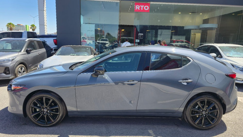 Mazda Mazda 3 2.5T Signature Hatchback At
