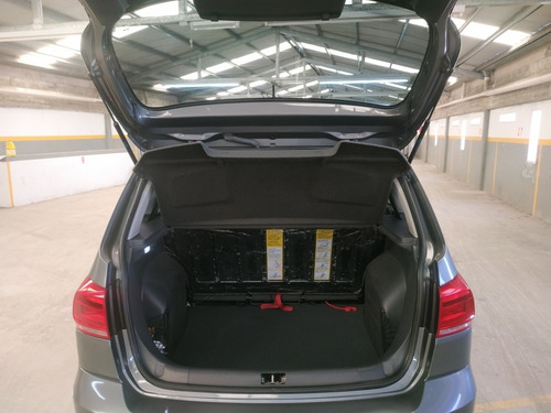 Volkswagen Suran 1.6 Trendline 2016