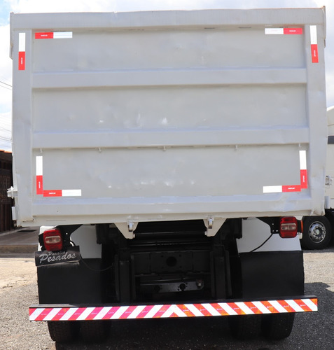 Volkswagen 26.280 - 6x4 Ano 2022 Com Cacamba Facchini 16m3