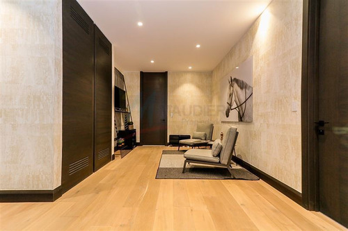 Departamento En Arriendo De 4 Dorm. En Las Condes