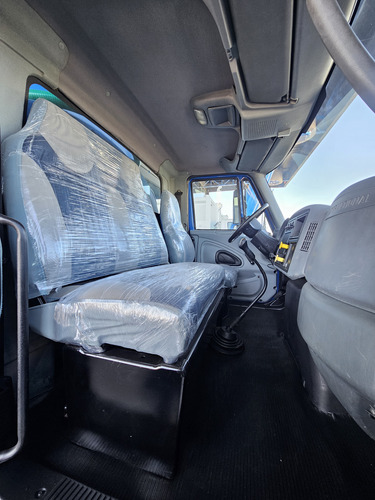 International 4300 Modelo 2013 Pipa De Agua 10,000 Litros