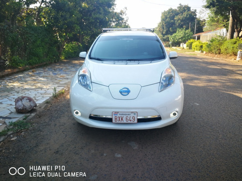Imagen 1 de 15 de Nissan Leaf (auto Electrico)