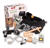 Comprar Set Policía Montessori Madera 17 Pcs Esposas Placa Ltf Shop