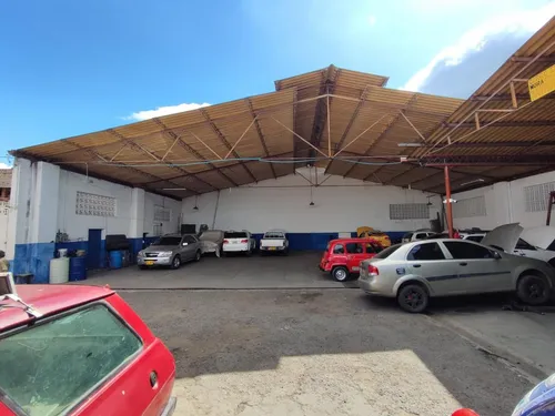 Bodega En Arriendo En El Llano. Cod A11524