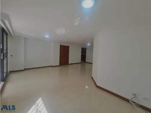 Espacioso Apartamento En Laureles(mls#255855)