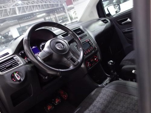 Volkswagen Fox Fox 1.6 MSI COMFORTLINE 8V FLEX 4P MANUAL