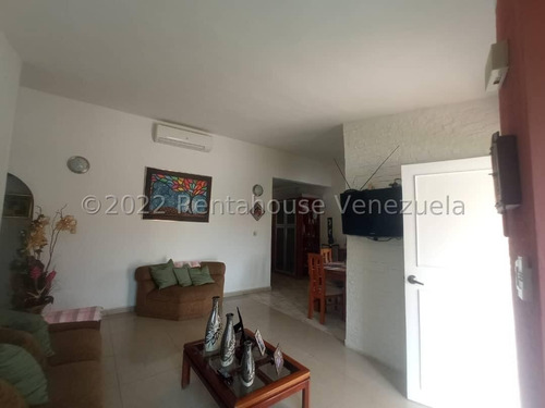 Imagen 11 de 30 de Casa En Venta En Villas De Yara Vía Yaritagua La Ensenada 0-4-2-4-5-9-3-7-5-4-2/ Rent-a-house Vende, Código De Referencia: 22-24112