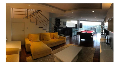 Townhouse ( MĂșltiples Niveles ) Venta Parque Oripoto Mls - 22-5788