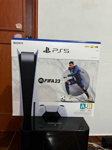 Playstation 5 Ps5 Con Lector De Discos Standard Edition