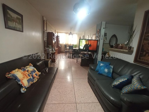 Imagen 2 de 26 de Chalet Country 22-19181 Gerardo Guillén Rentahouse Mediterranean Plaza