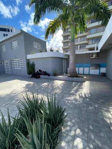 Casa Para Oficina Lechería Venta 904m2