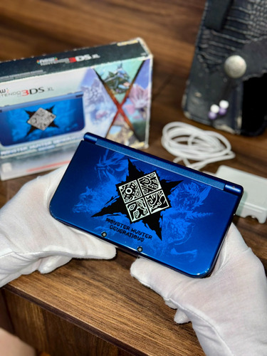 New Nintendo 3ds Xl Monster Hunter G Completo Como Nuevo Azul (Usado)