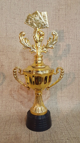 Copa Plástica Asas Trofeo Cartas Truco Tute 29cm Económica