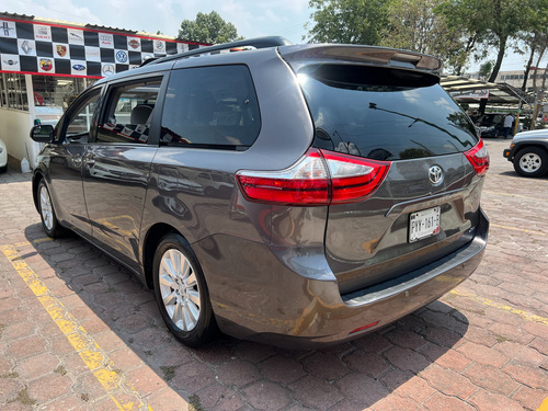 Toyota Sienna 3.5 Xle V6 Qc At
