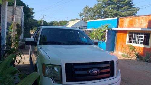 Ford Lobo 4.6 doble cabina 4x4