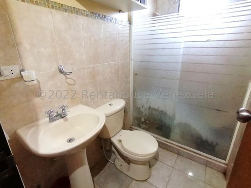 Imagen 19 de 30 de Apartamento En Venta En Cabudare Estado Lara. Centrico Y Zona Muy Tranquila. Cod # 22-27497 Para Mayor Informacion Comunicate Conmigo! 412-1498654 Profesional Inmobiliario Katty Vasquez Rentahouse Rah