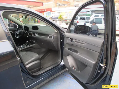 Mazda CX-5 TOURING 4X2 2000CC AT AA