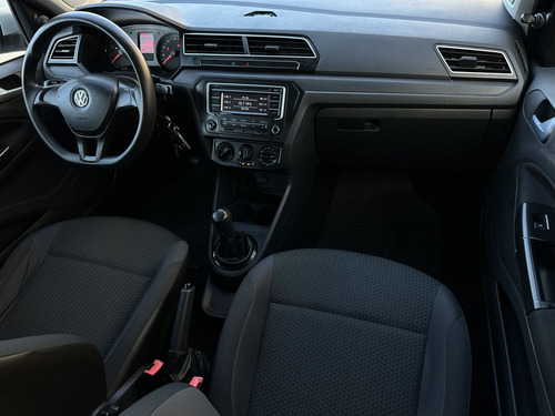 Volkswagen Voyage VOYAGE 1.6 MSI Flex 8V 4p