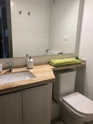 Departamento Amoblado A Pasos De La Costanera