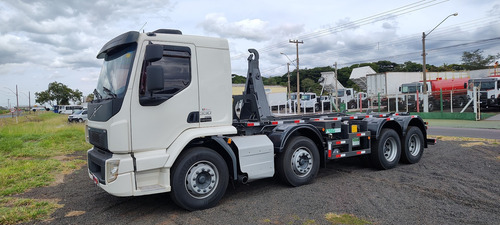 Volvo Vm 330 8x2 2020 Rolon