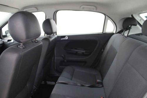 Imagen 12 de 15 de Volkswagen Gol 2018 4 Cilindros