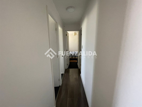 Departamento En Venta De 3 Dorm. En Cerrillos