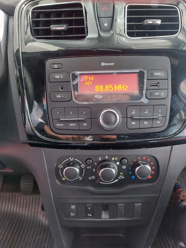Imagen 15 de 25 de Renault Sandero Life Ft