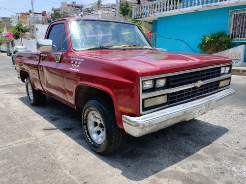 Chevrolet Cheyenne 5.3 2500 Cab Reg K 295hp 4x2 Mt
