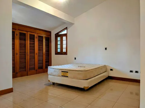 Townhouse En Urb. La Viña Gm