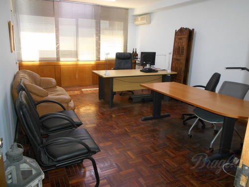 Venta Edificio Ciudad Vieja Braglia Oportunidad