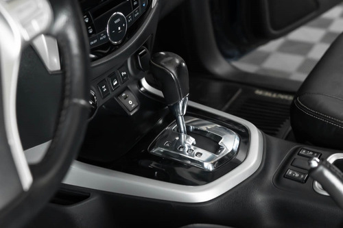 Imagen 22 de 25 de Nissan Frontier Le 4x4 Diesel - Motorland Permuto / Financio