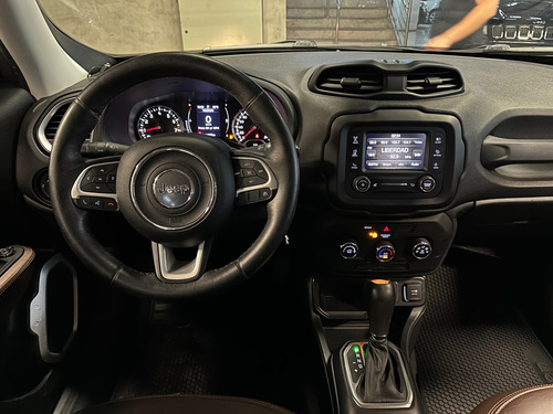 Jeep Renegade 1.8 16V FLEX SPORT 4P AUTOMÁTICO