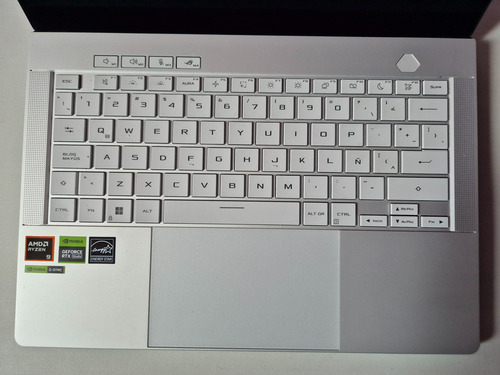 Asus Rog Zephyrus G14 Amd 9 16gb 2 Tb Rtx 4050 Blanco (Usado)