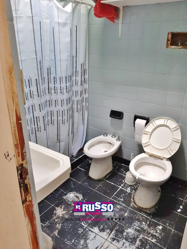 Venta Casa 4 Ambientes Isidro Casanova