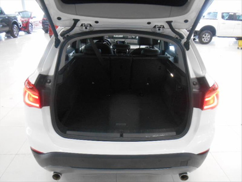 BMW X1 X1 Sdrive 2.0i Activeflex 4p Automático