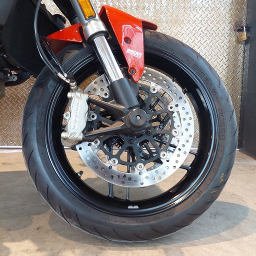 Imagen 8 de 16 de Ducati Monster 821